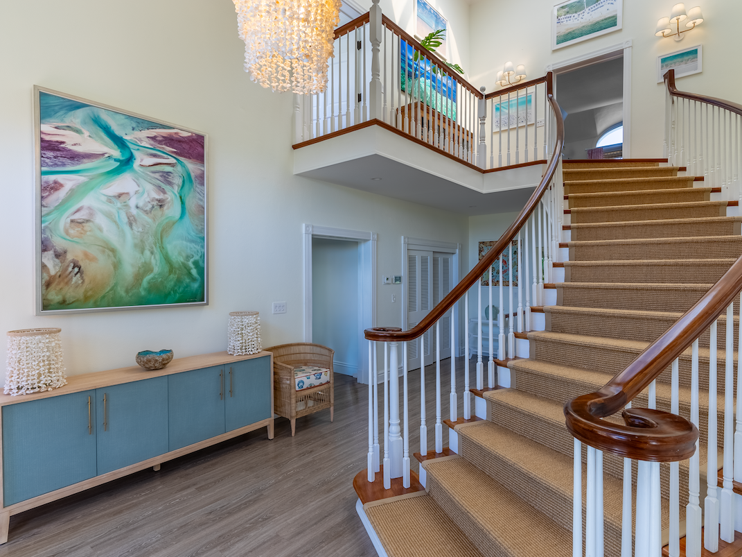 Long Lane House, Tuckers Town - Entry Staircase