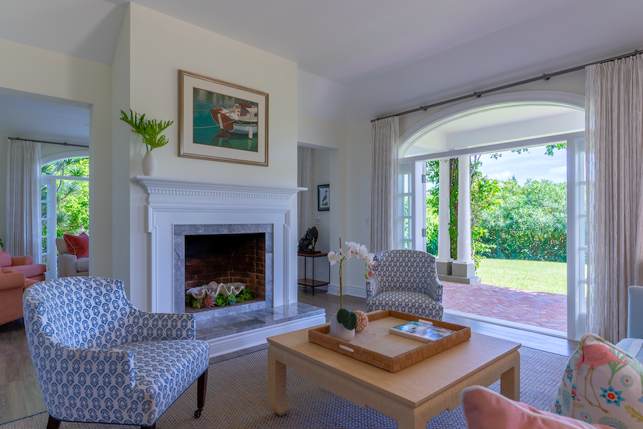Long Lane House, Tuckers Town - Living Room Fire Place