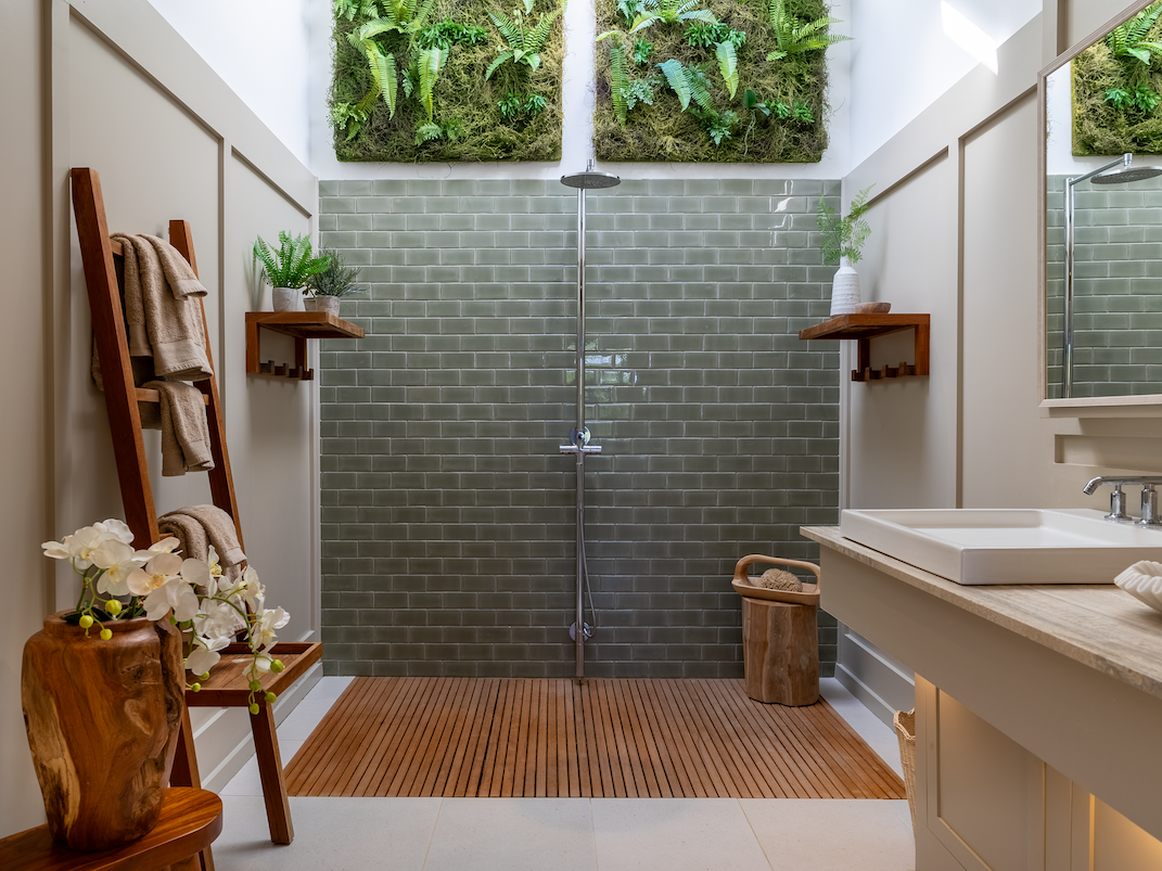 Long Lane House, Tuckers Town - Shower Wall