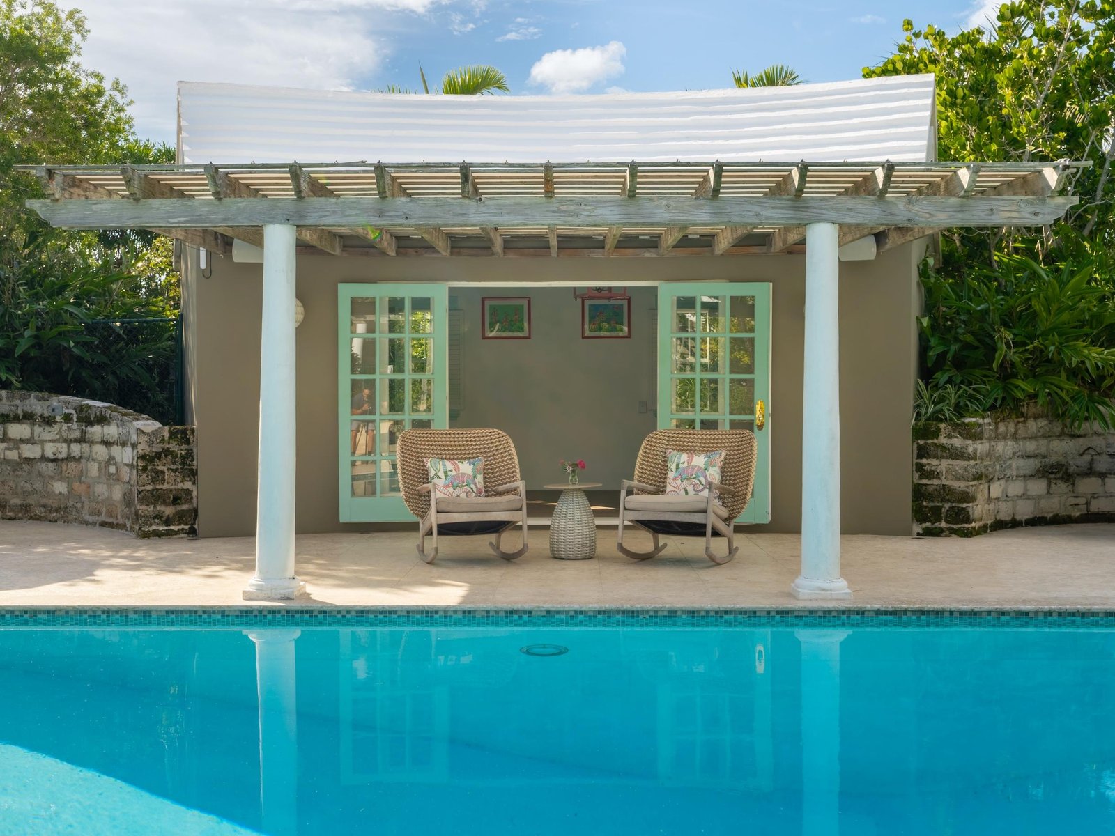 Long Lane House, Tuckers Town - Pool House